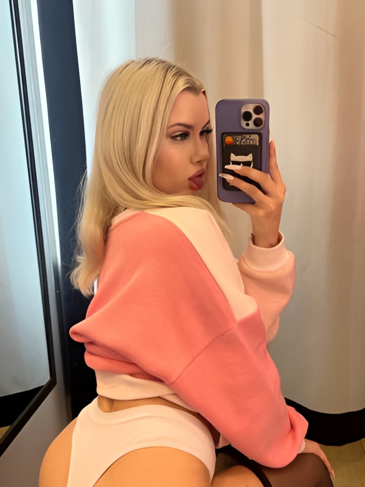 Устинья привлекательная девушка из Новая чара цена от 10000 руб