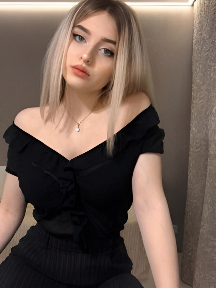 Владислава привлекательная девушка из Новая чара цена от 5000 руб