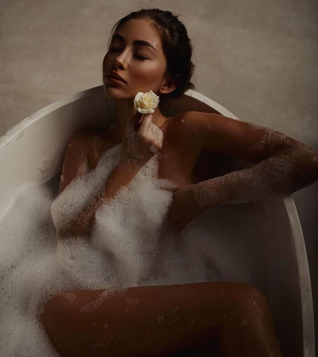 Яна привлекательная девушка из Новая чара цена от 8000 руб