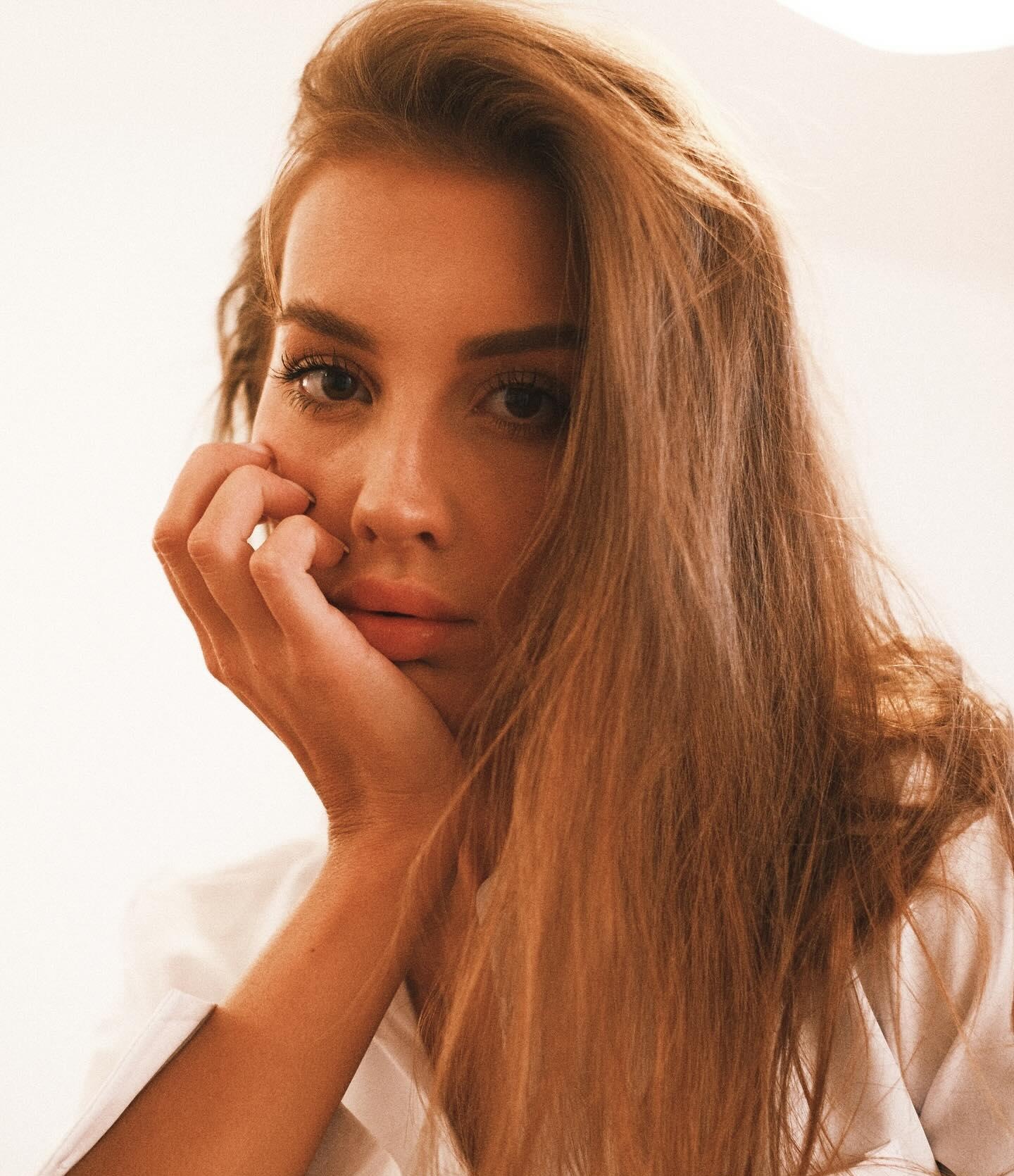 Ангелина привлекательная девушка из Новая чара цена от 4000 руб