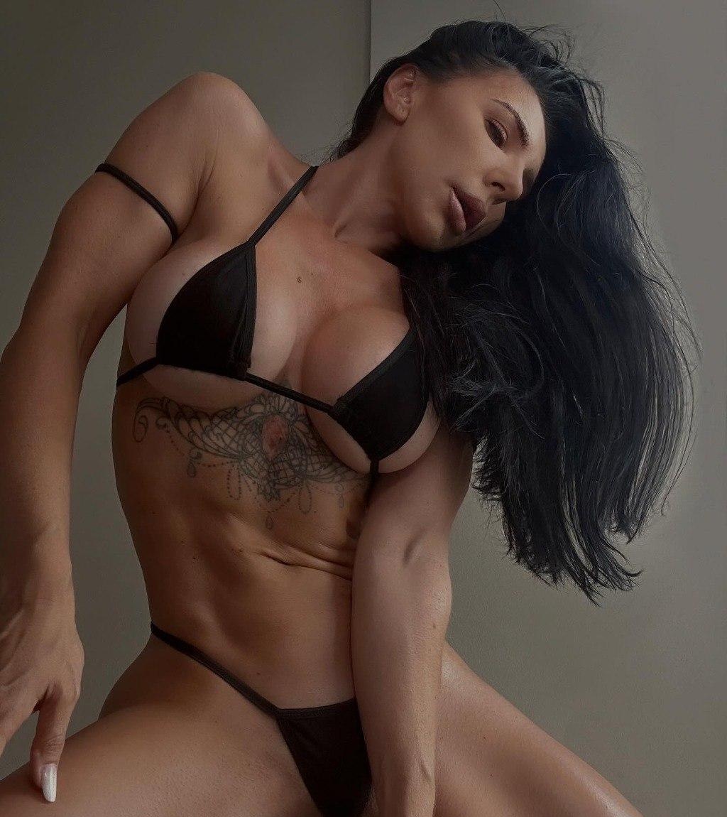 Лиза привлекательная девушка из Новая чара цена от 6000 руб