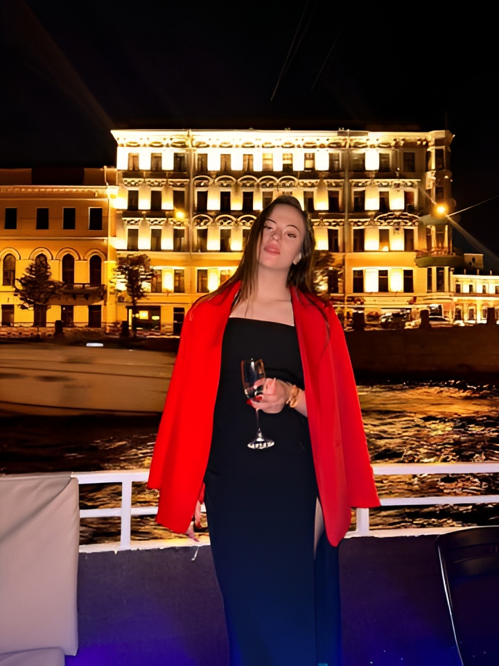 Индивидуалка Сарра, доступна для личного знакомства от 2000 руб